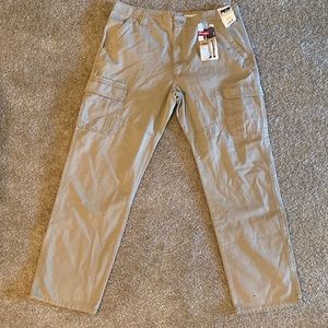 Wrangler Relaxed Fit Cargo Pants